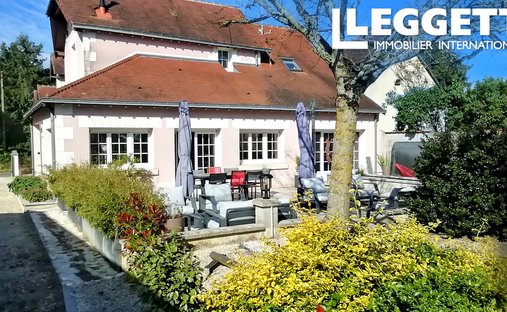 House in Montrichard, Montrichard Val de Cher, France 1