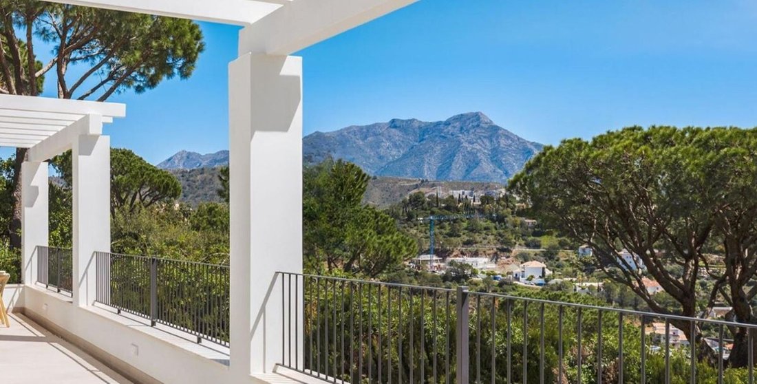 Villa in El Madroñal, Benahavis, Spain 4 - 16839997