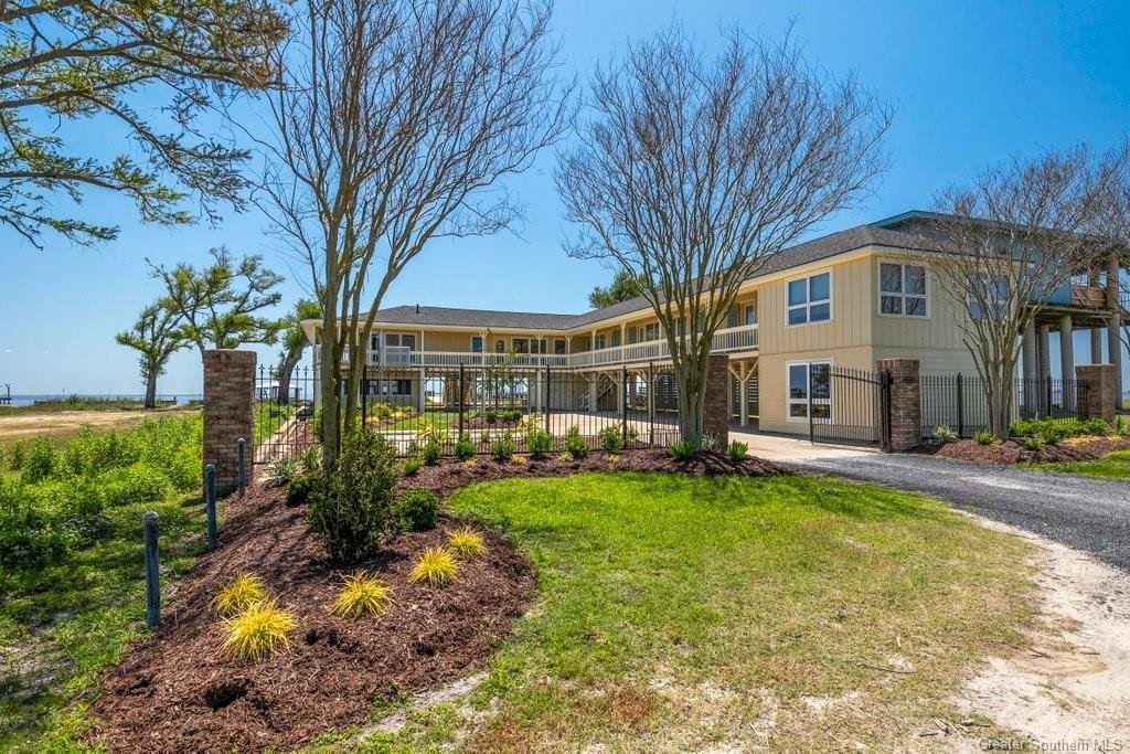 House in Cameron, Louisiana, United States 1 - 11961721
