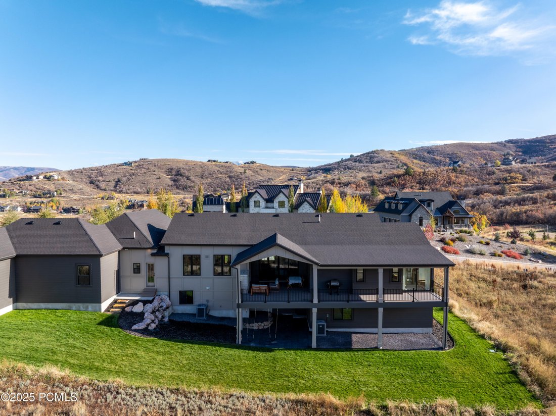 House in Huntsville, Utah, United States 5 - 16830372