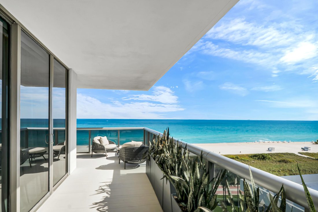 Condo in Miami Beach, Florida, United States 1 - 16832525