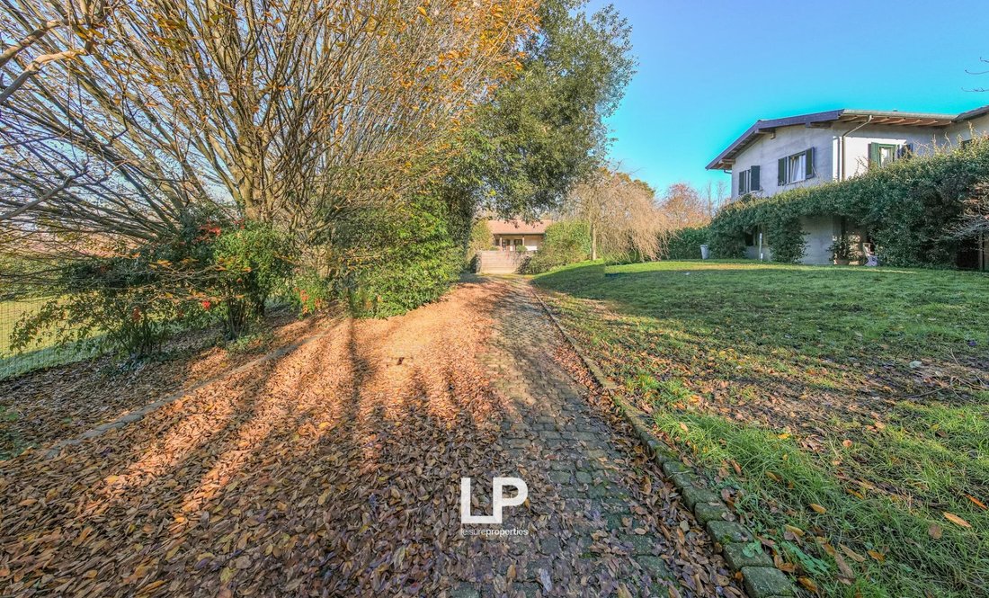 Villa in Sesto Calende, Lombardy, Italy 3 - 16836912