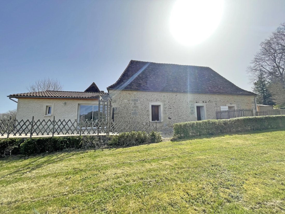 Estate in La Douze, Nouvelle-Aquitaine, France 3 - 16837630