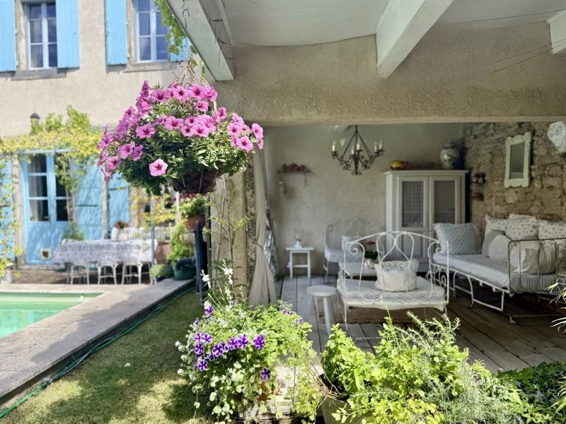Townhouse in Olonzac, Occitania, France 2 - 15716282