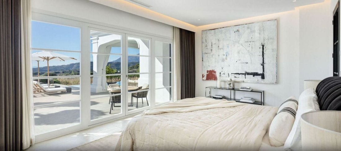 Villa in Benahavis, Andalusia, Spain 2 - 16840004