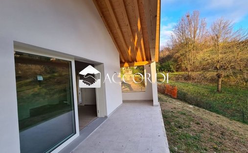 House in City Center, Conegliano, Veneto 1
