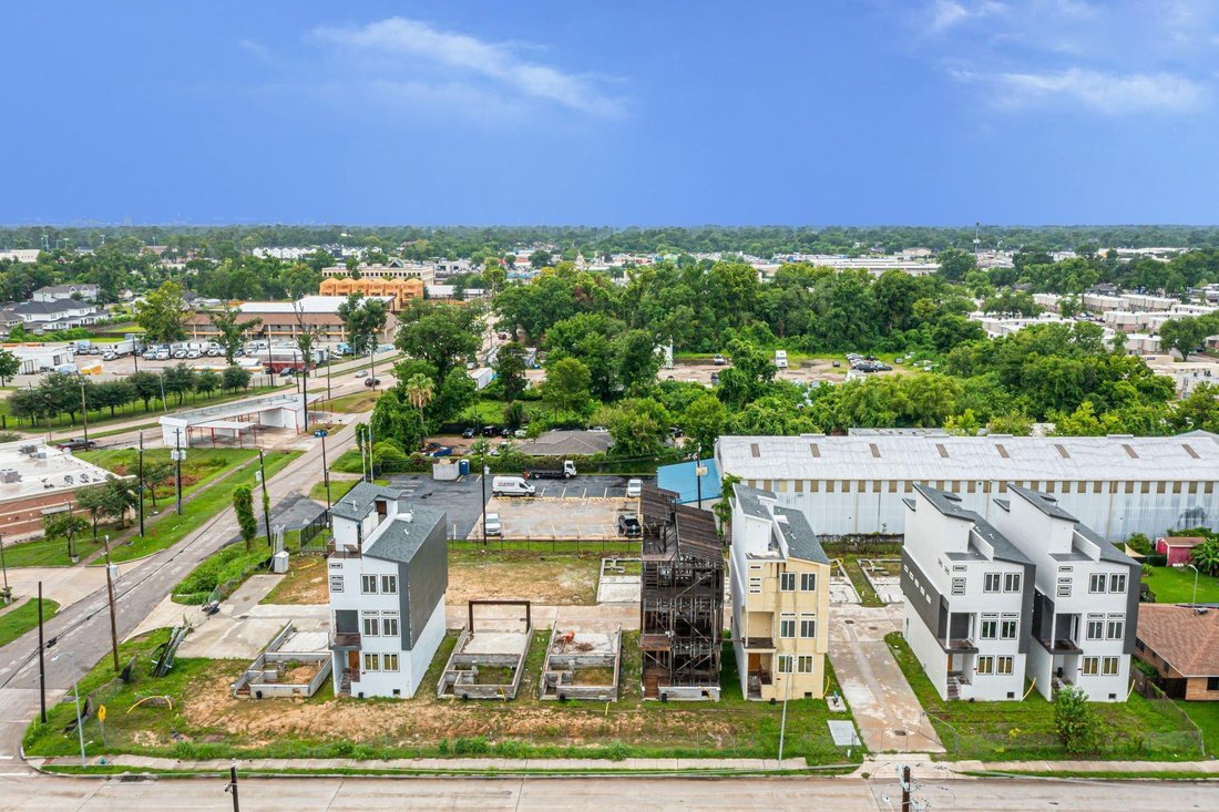 Houston, Texas, United States 1 - 16509613
