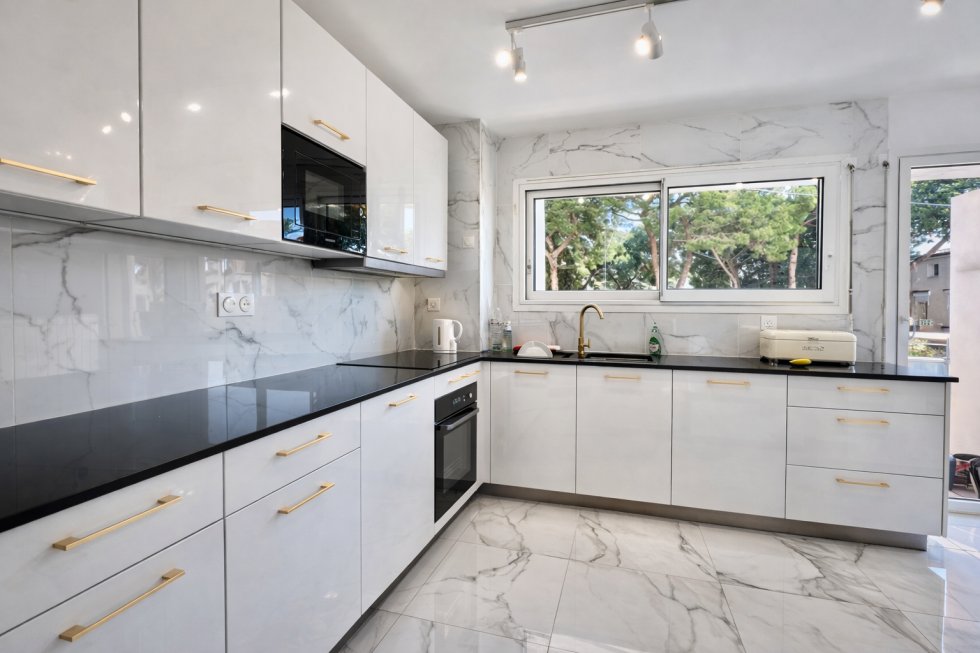 Apartment in Cannes, Provence-Alpes-Côte d'Azur, France 3 - 15654049