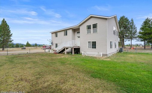 House in Athol, Idaho, United States 1