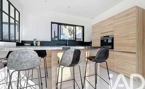 Castle for Sale in Béziers, Occitanie, France