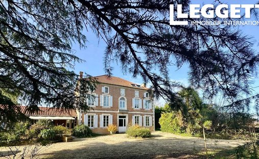 House in Arblade-le-Haut, Occitania, France 1