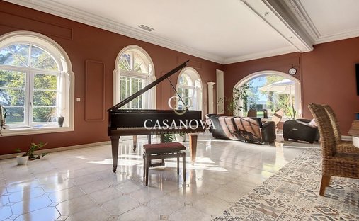 Castle for Sale in Béziers, Occitanie, France