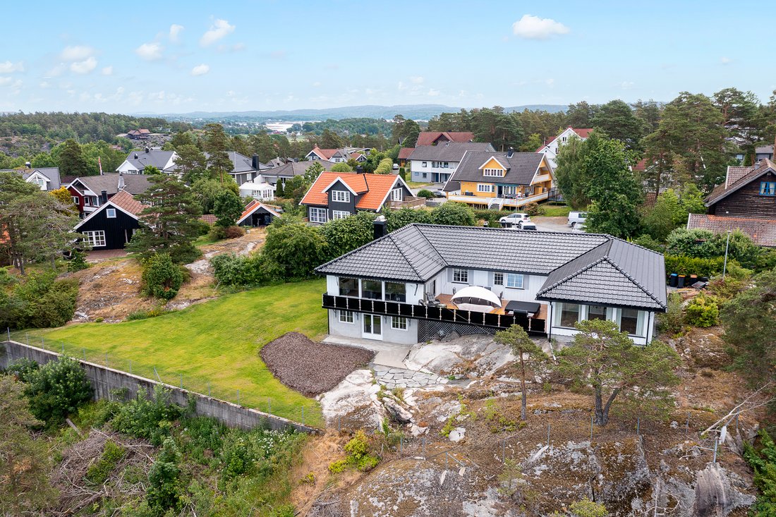 Villa in Larvik, Vestfold, Norway 2 - 16835901