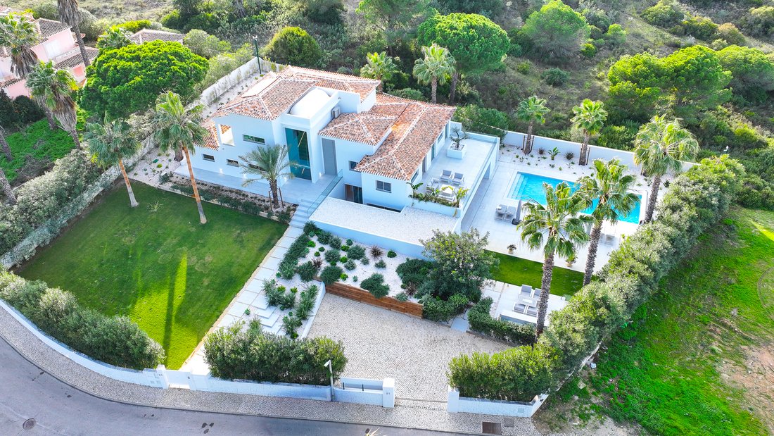 Villa in Almancil, Algarve, Portugal 1 - 16836161