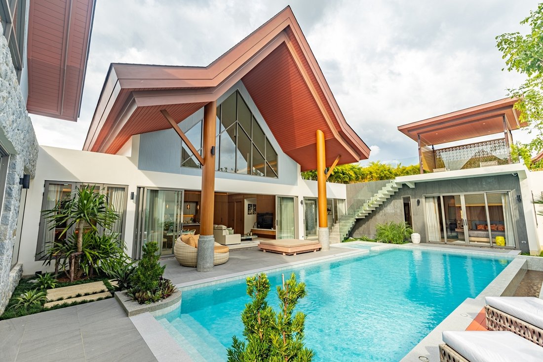 Villa in Choeng Thale, Phuket, Thailand 2 - 16840633