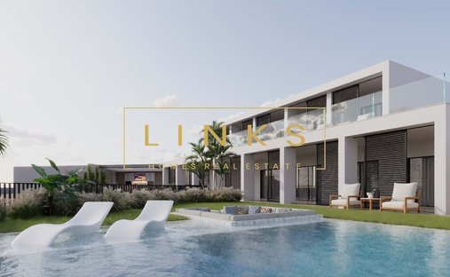 Villa in São Gonçalo, Autonome Region Madeira, Portugal 1