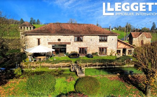 Castle for Sale in Saint-Yrieix-la-Perche, Nouvelle-Aquitaine, France - 2