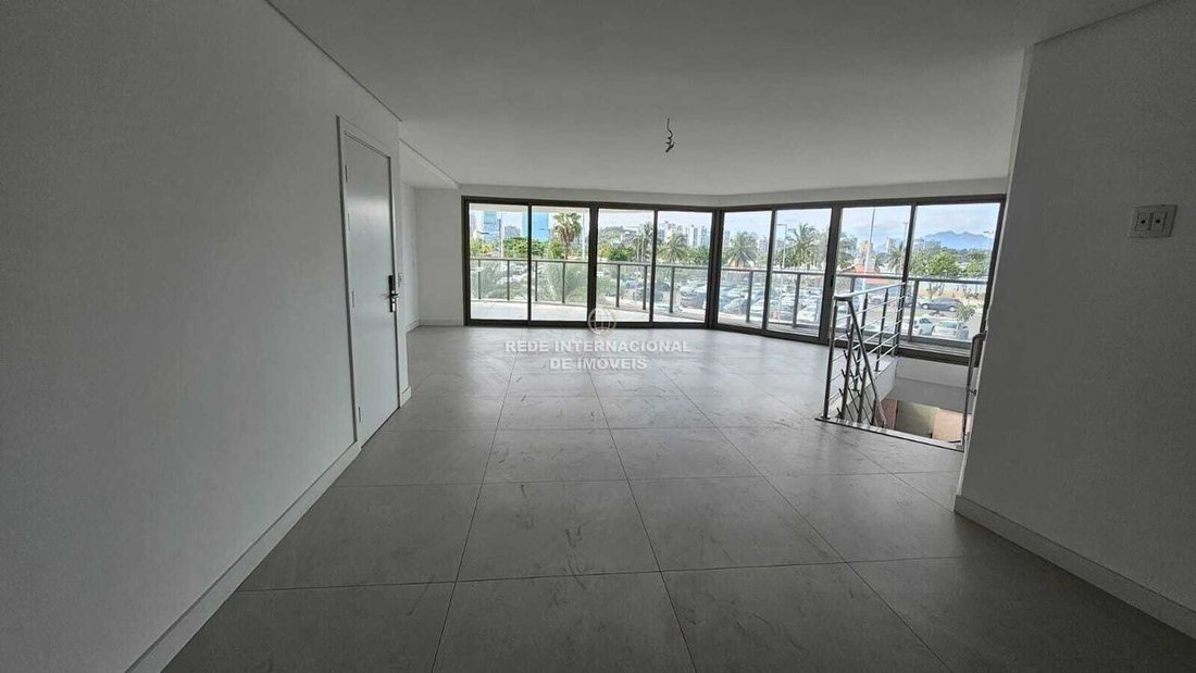 Apartment in Enseada do Suá, State of Espírito Santo, Brazil 5 - 16840527