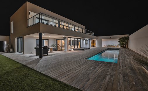 Villa in Angoulême, Nouvelle-Aquitaine, France 1