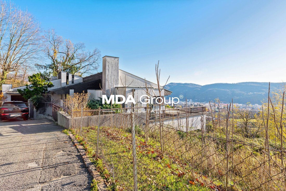 Villa in Morbio Inferiore, Tessin, Schweiz 2 - 16817687