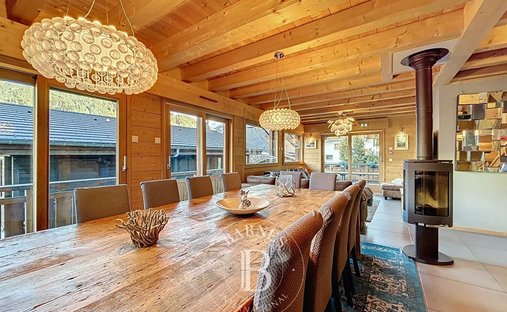 Chalet in Morzine, Auvergne-Rhône-Alpes, France 1
