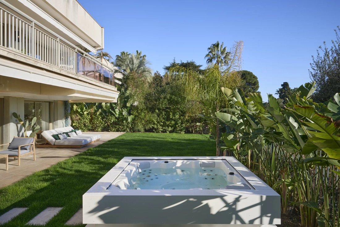 Villa in Montfleury, Cannes, France 3 - 16840969
