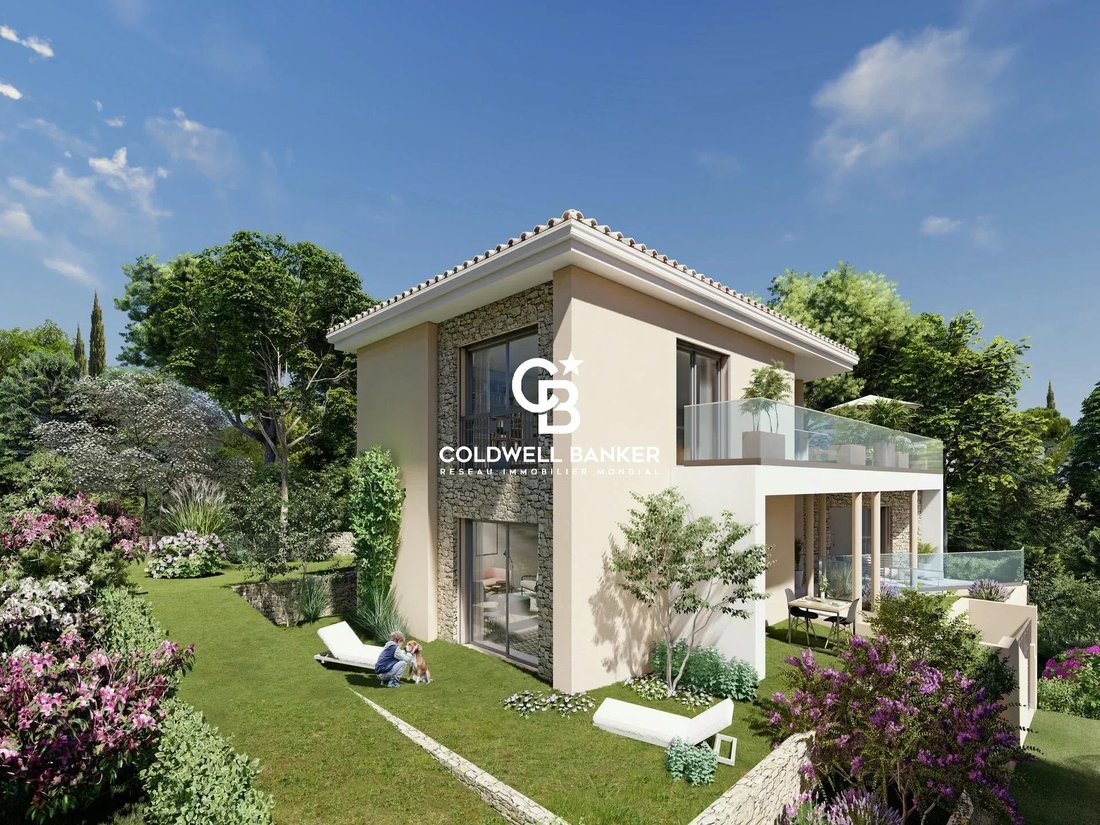 Villa in Sanary-sur-Mer, Provence-Alpes-Côte d'Azur, France 1 - 16841271