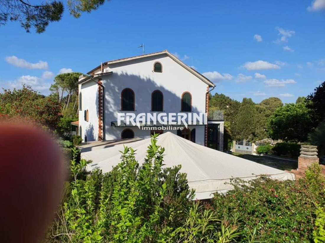 Villa in Collesalvetti, Tuscany, Italy 4 - 16832682