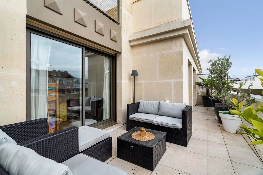 Apartment in Trezel, Levallois-Perret, France 1 - 16841045
