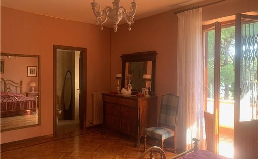 Castle For Sale In Umbria, Trasimeno Lake