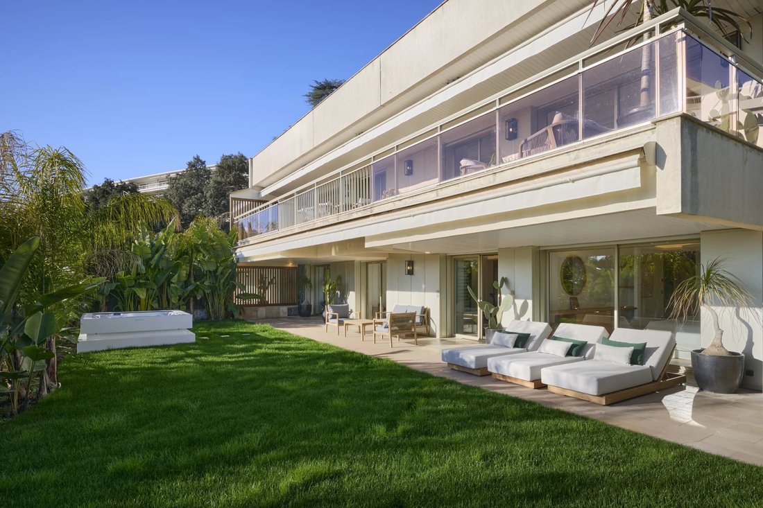 Villa in Montfleury, Cannes, France 1 - 16840969