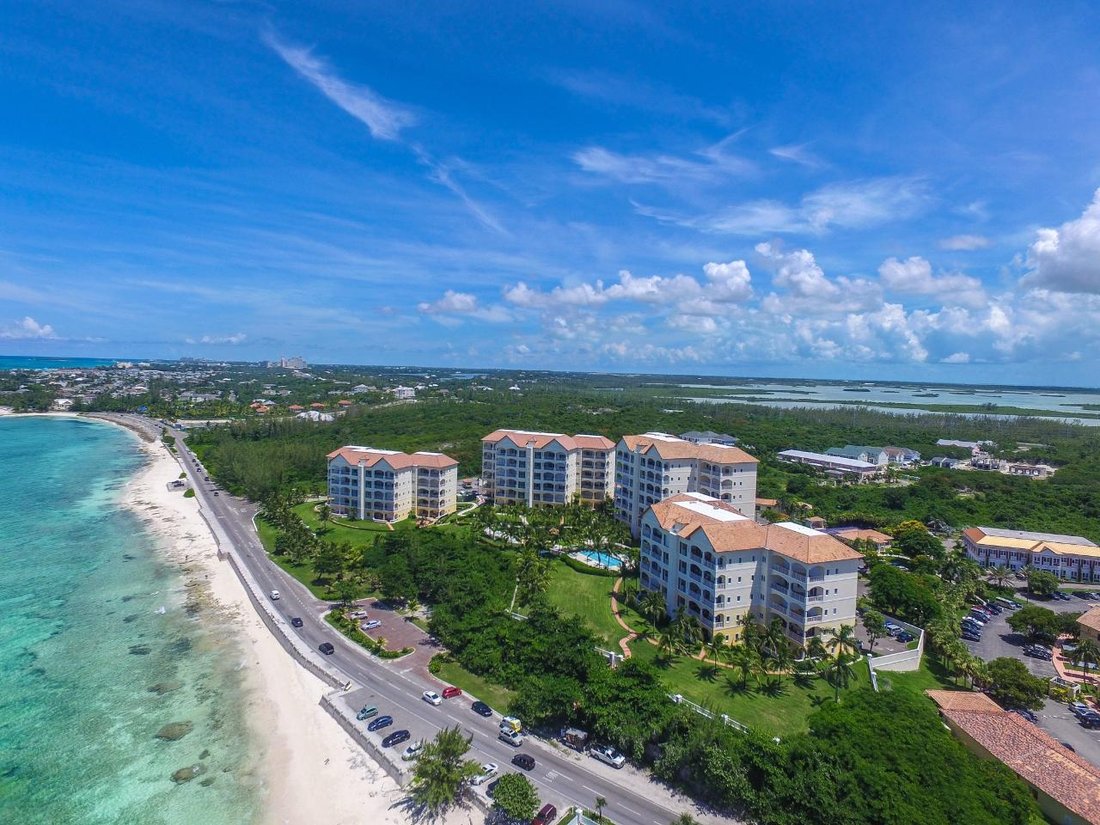 Condo in Nassau, New Providence, The Bahamas 1 - 16841553