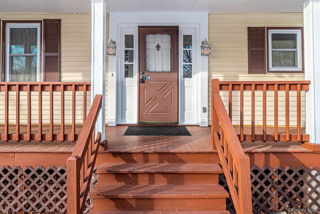 House in Middletown, New York, United States 3 - 16842279
