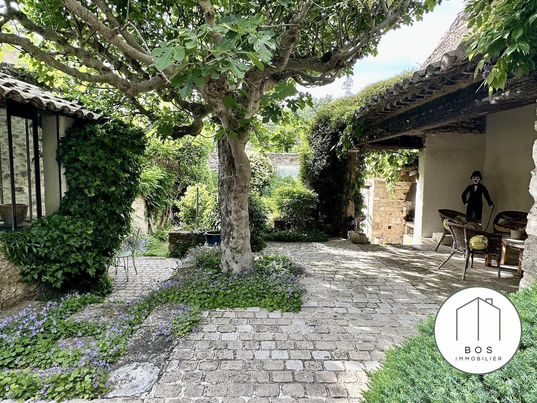 Country House in Oppède, Provence-Alpes-Côte d'Azur, France 3 - 16842994