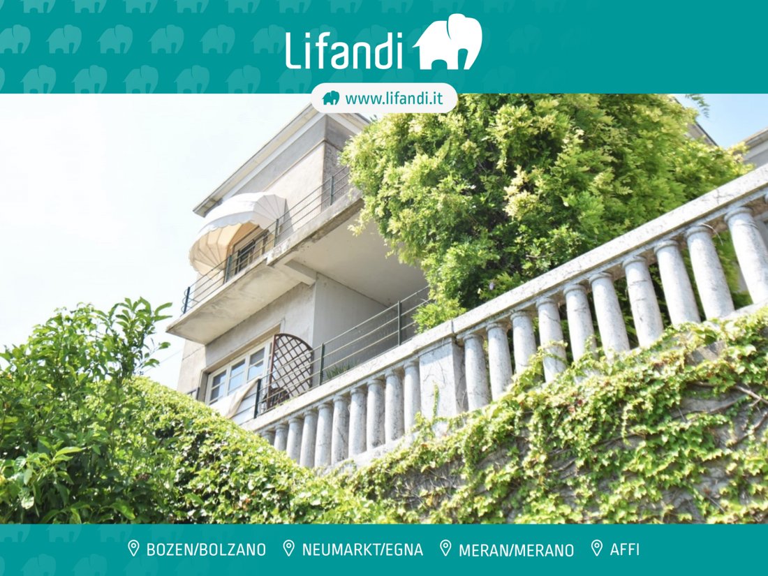 House in Padenghe sul Garda, Lombardy, Italy 1 - 14284099