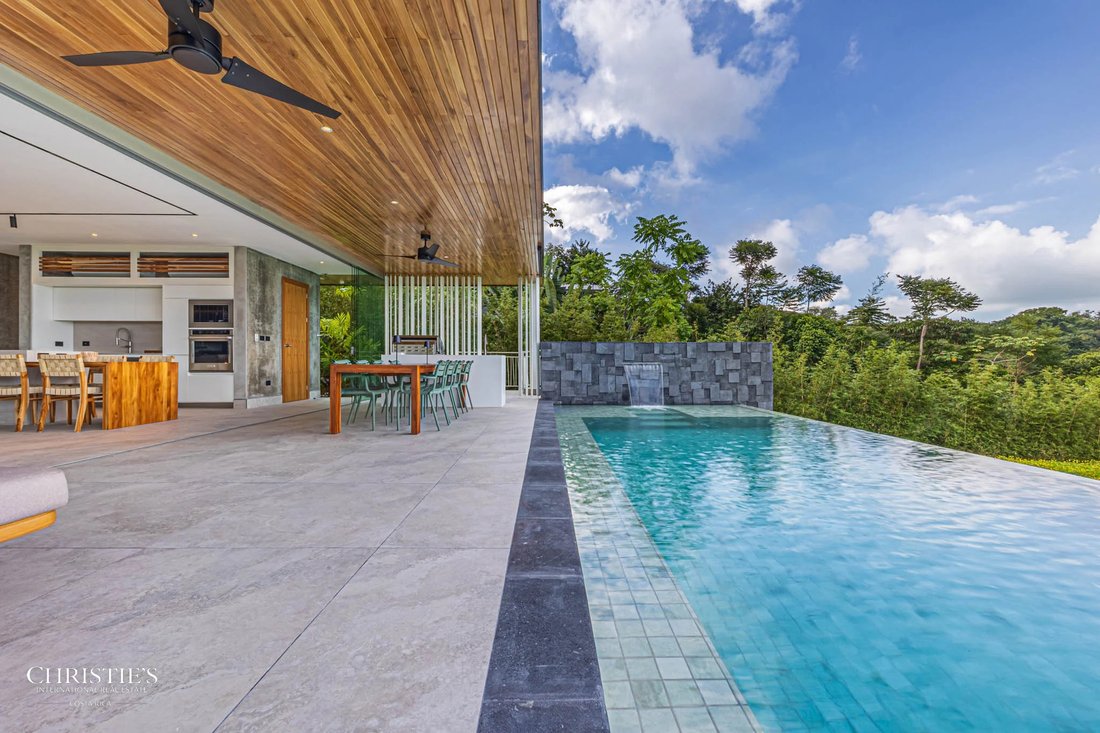 Villa in Uvita, Puntarenas Province, Costa Rica 2 - 16841062
