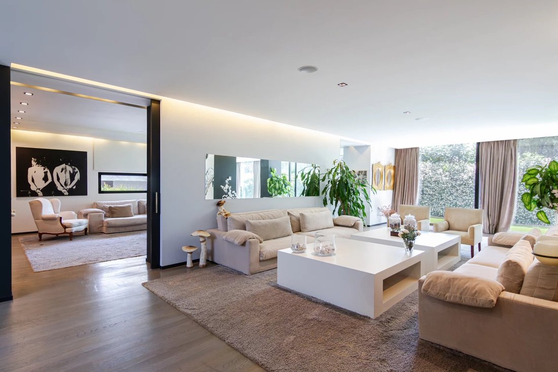 Chalet in La Moraleja, Alcobendas, Comunidad de Madrid 2 - 16842054