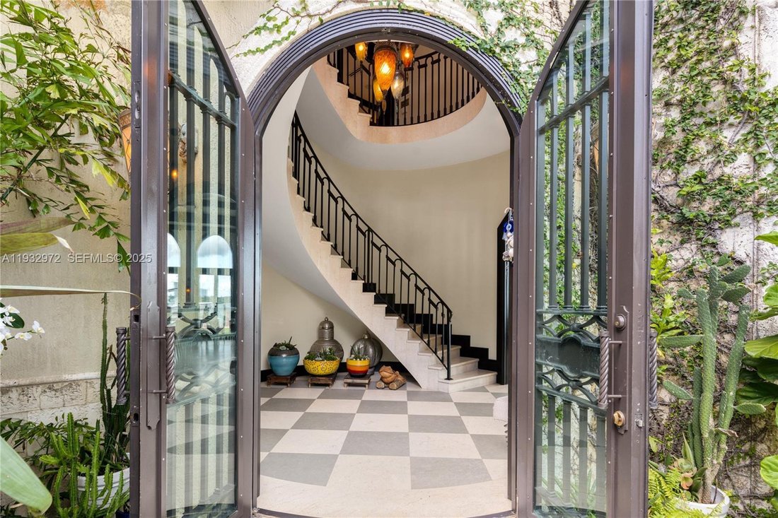 House in Bal Harbour, Florida, United States 3 - 16842349
