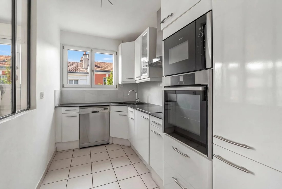 Apartment in Trezel, Levallois-Perret, France 4 - 16841045