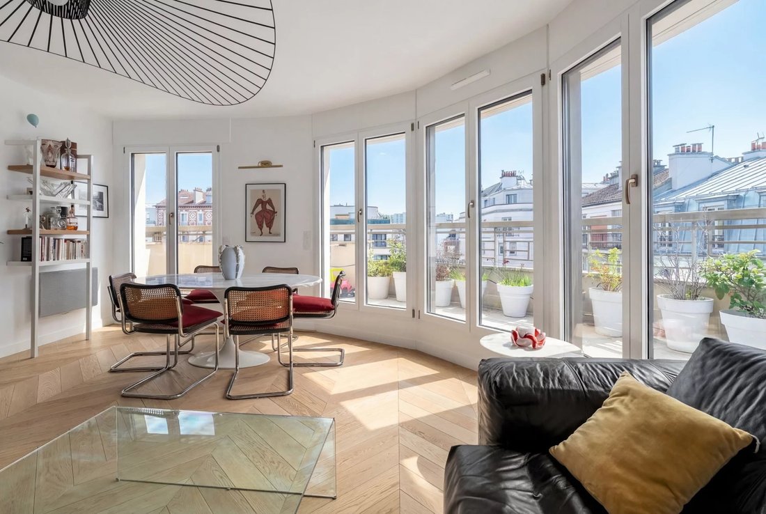 Apartment in Trezel, Levallois-Perret, France 3 - 16841045