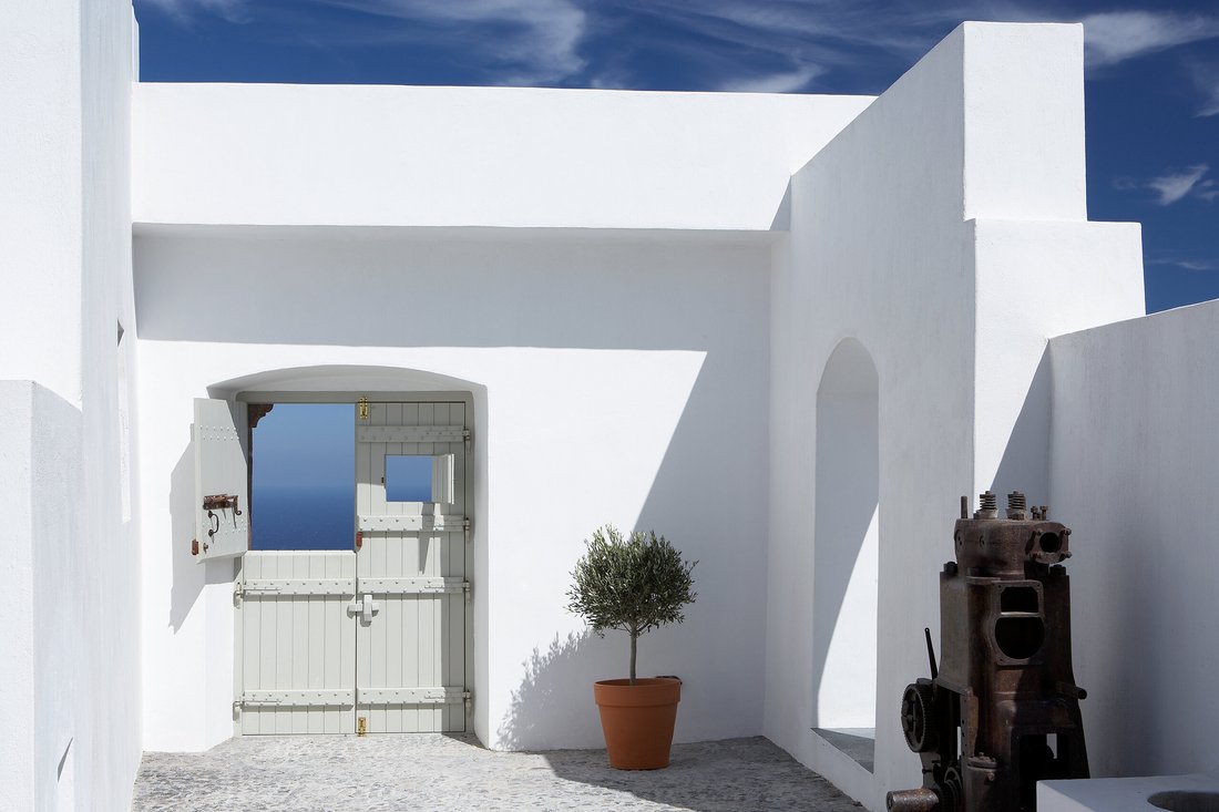 Villa in Thira, Aegean, Greece 4 - 12570957