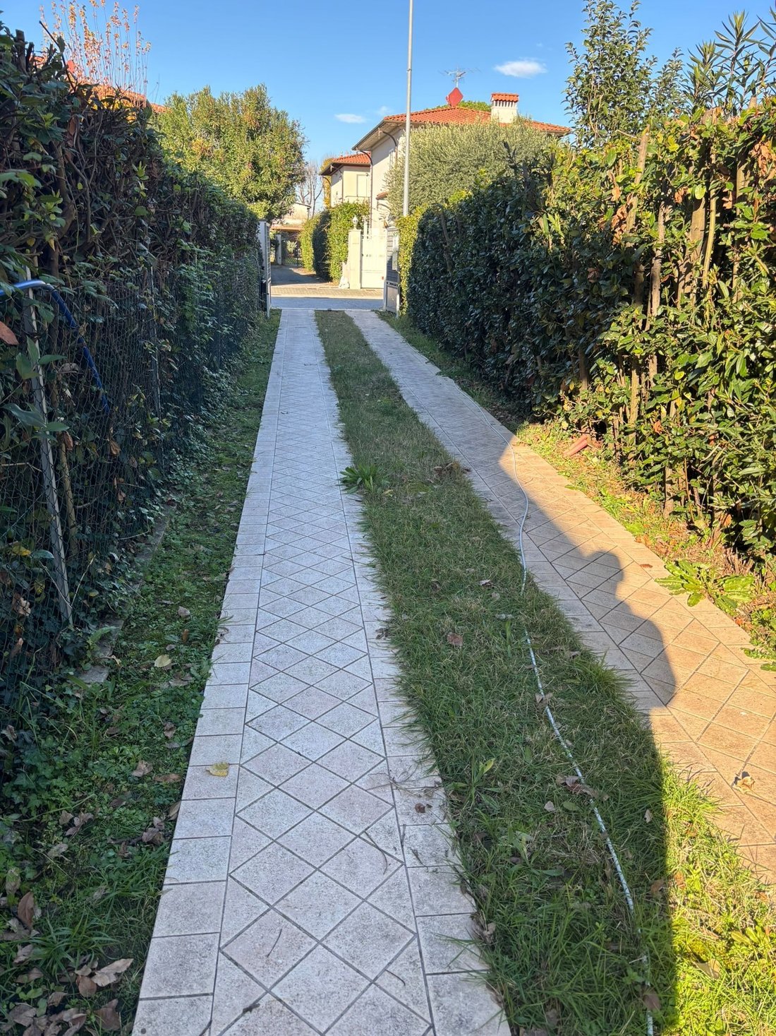 Villa in Pietrasanta, Tuscany, Italy 3 - 16570725