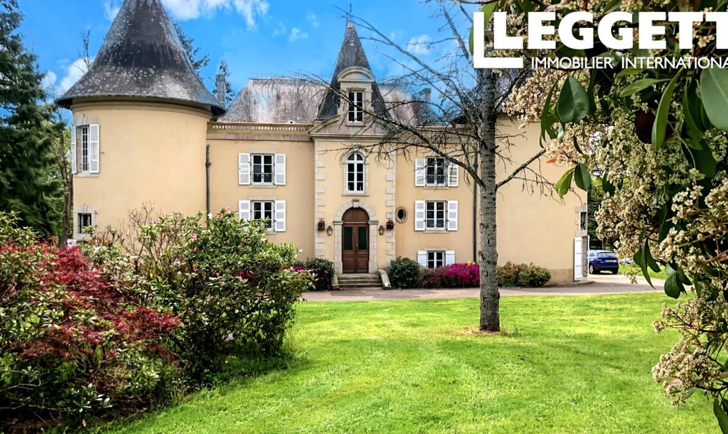 Turnkey Château With 10 Bedrooms, Bar, Function Room, Pool, Spa, And Tennis Court.