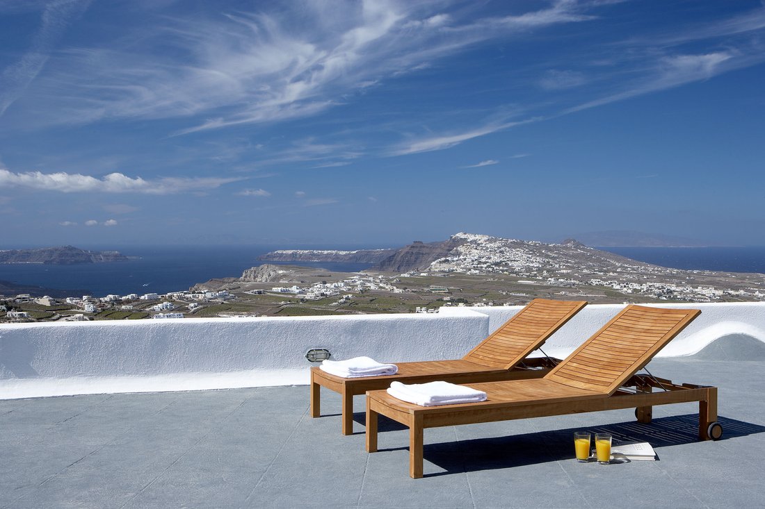 Villa in Thira, Aegean, Greece 3 - 12570957
