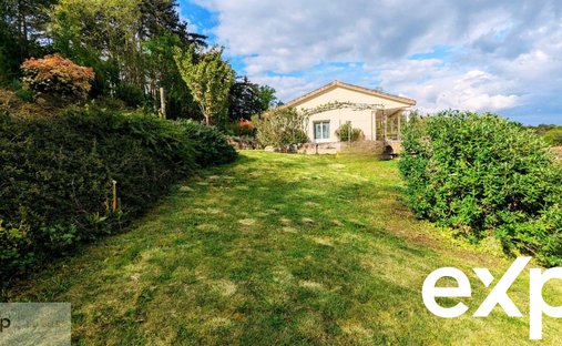 Castle for Sale in Périgueux, Nouvelle-Aquitaine, France