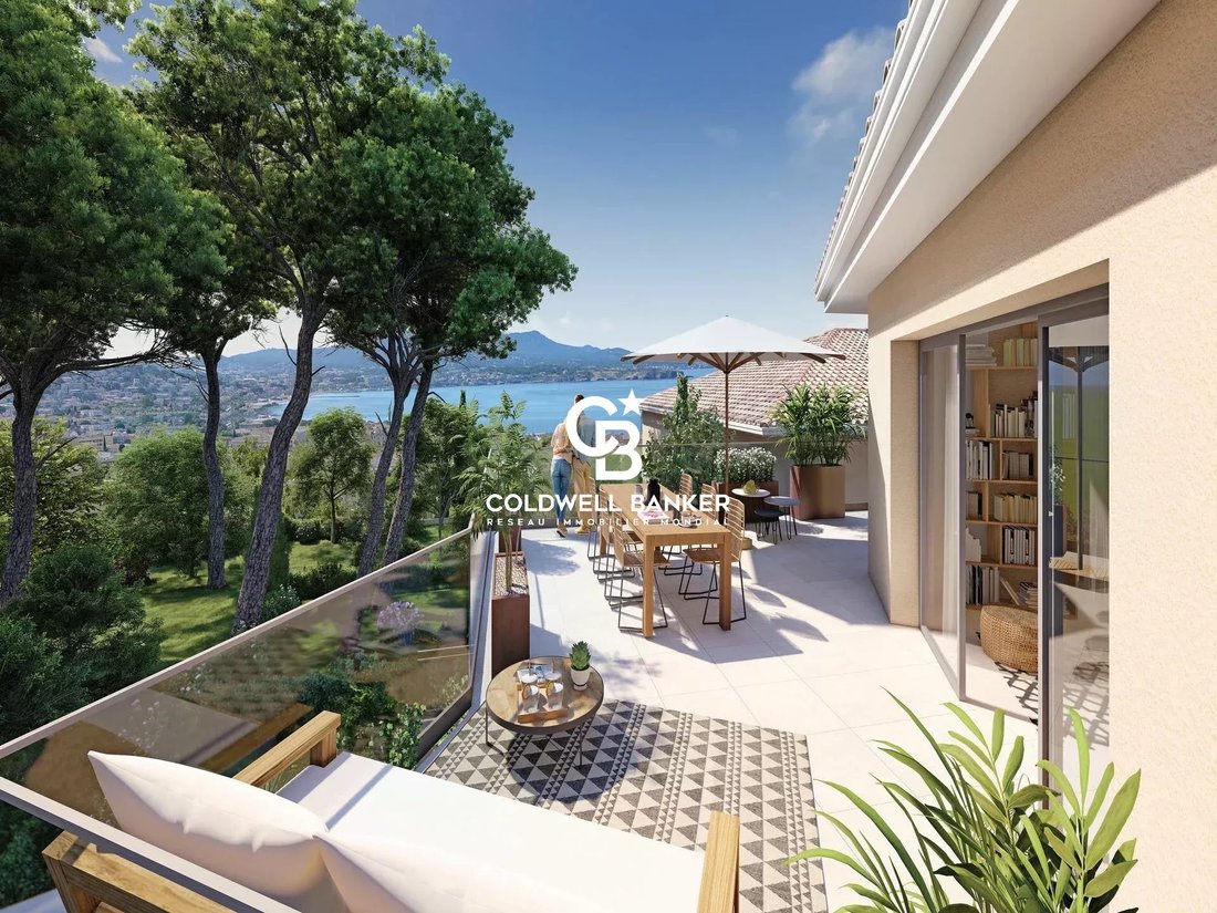 Villa in Sanary-sur-Mer, Provence-Alpes-Côte d'Azur, France 3 - 16841271