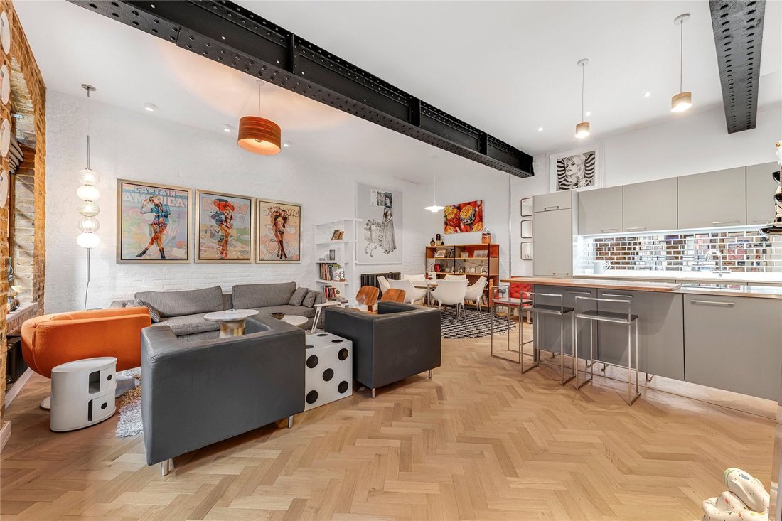 Apartment in Battersea, Wandsworth (Greater London), England 1 - 16841779