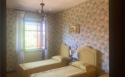 Castle For Sale In Umbria, Trasimeno Lake