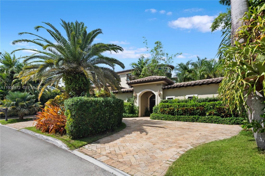 House in Bal Harbour, Florida, United States 2 - 16842349