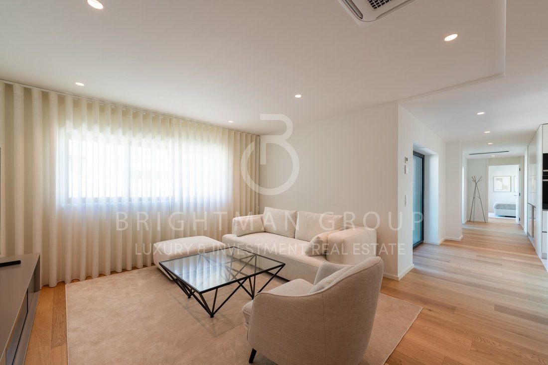 Apartment in Avenidas Novas, Lisbon, Portugal 3 - 16842492
